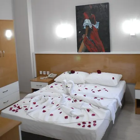 Isabel Butik Kemer