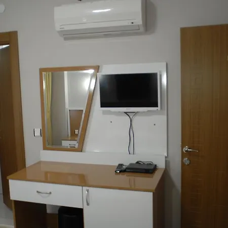 Isabel Butik Kemer